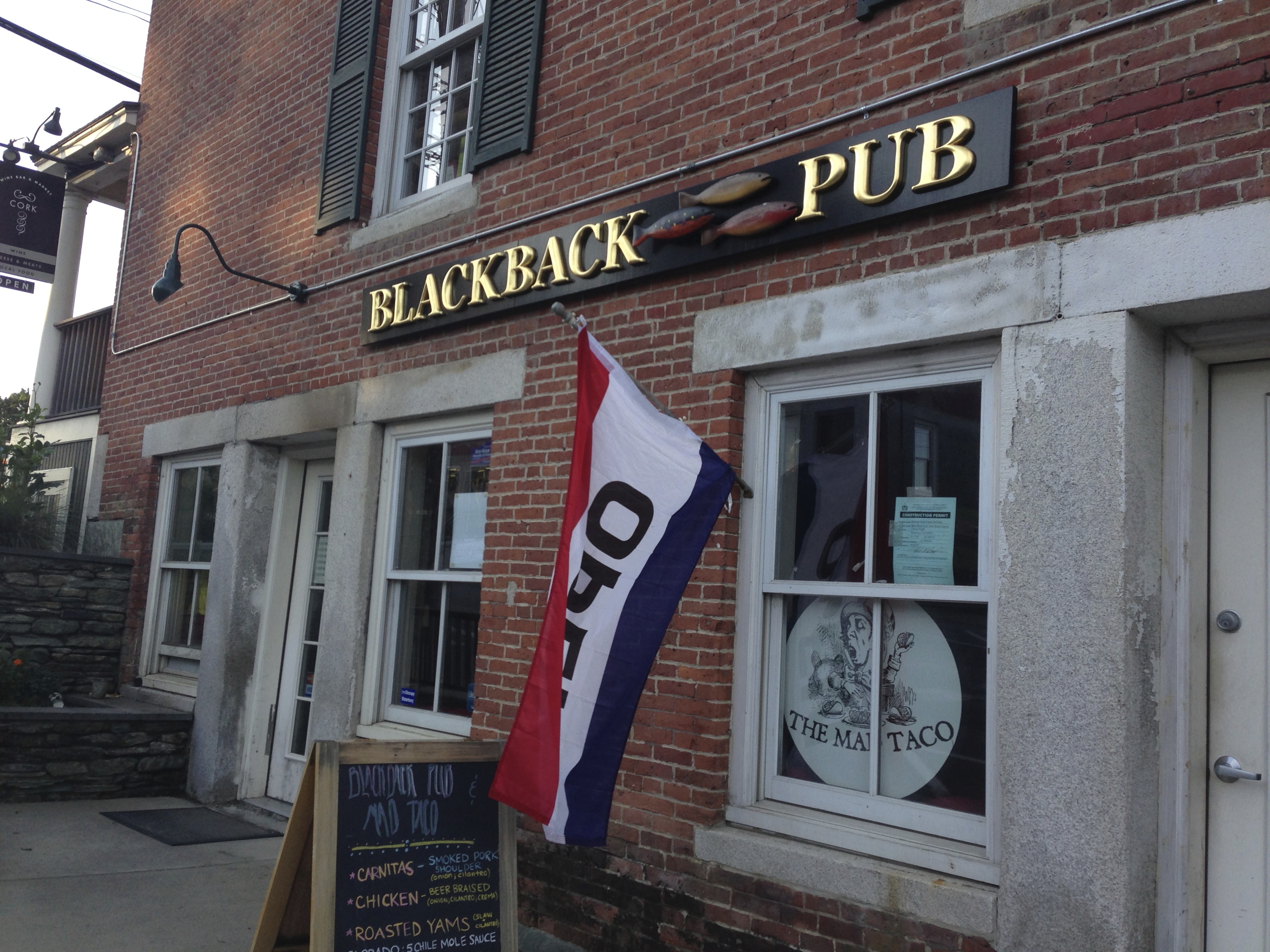 Blackback Pub In Waterbury Vt Hereforthebeer Com